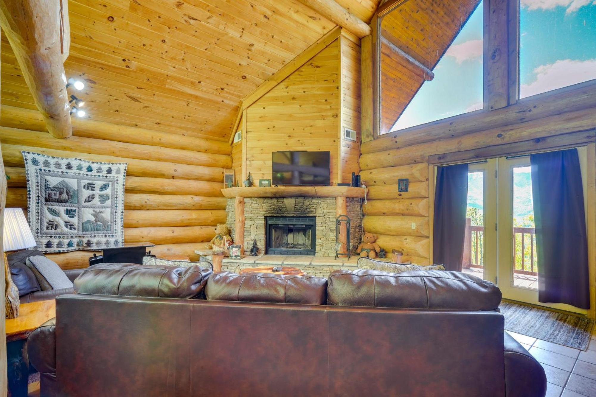 Gatlinburg Cabin With Hot Tub About 11 Miles To Downtown Εξωτερικό φωτογραφία