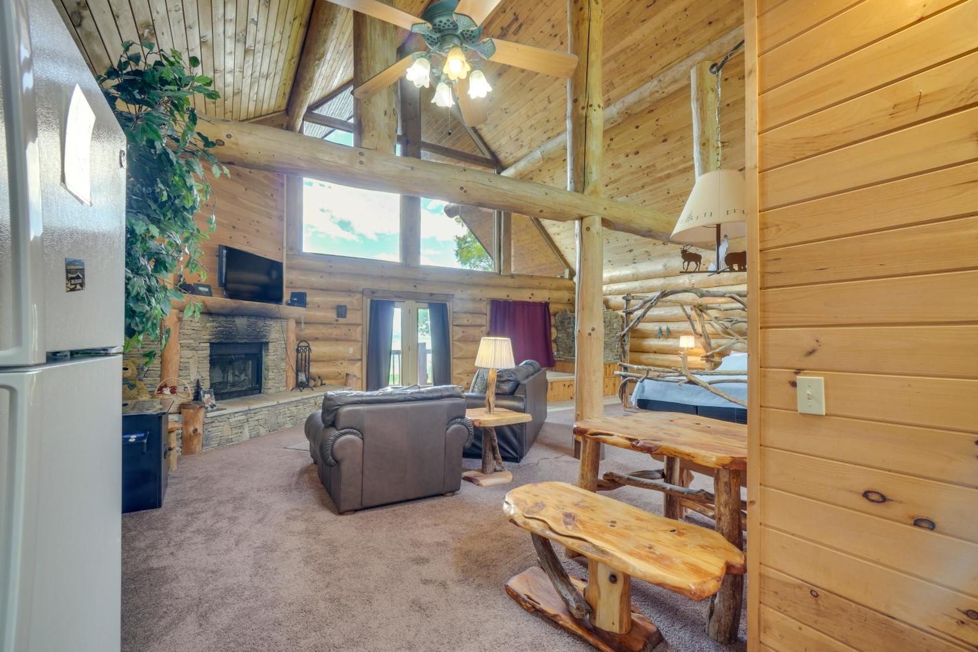 Gatlinburg Cabin With Hot Tub About 11 Miles To Downtown Εξωτερικό φωτογραφία