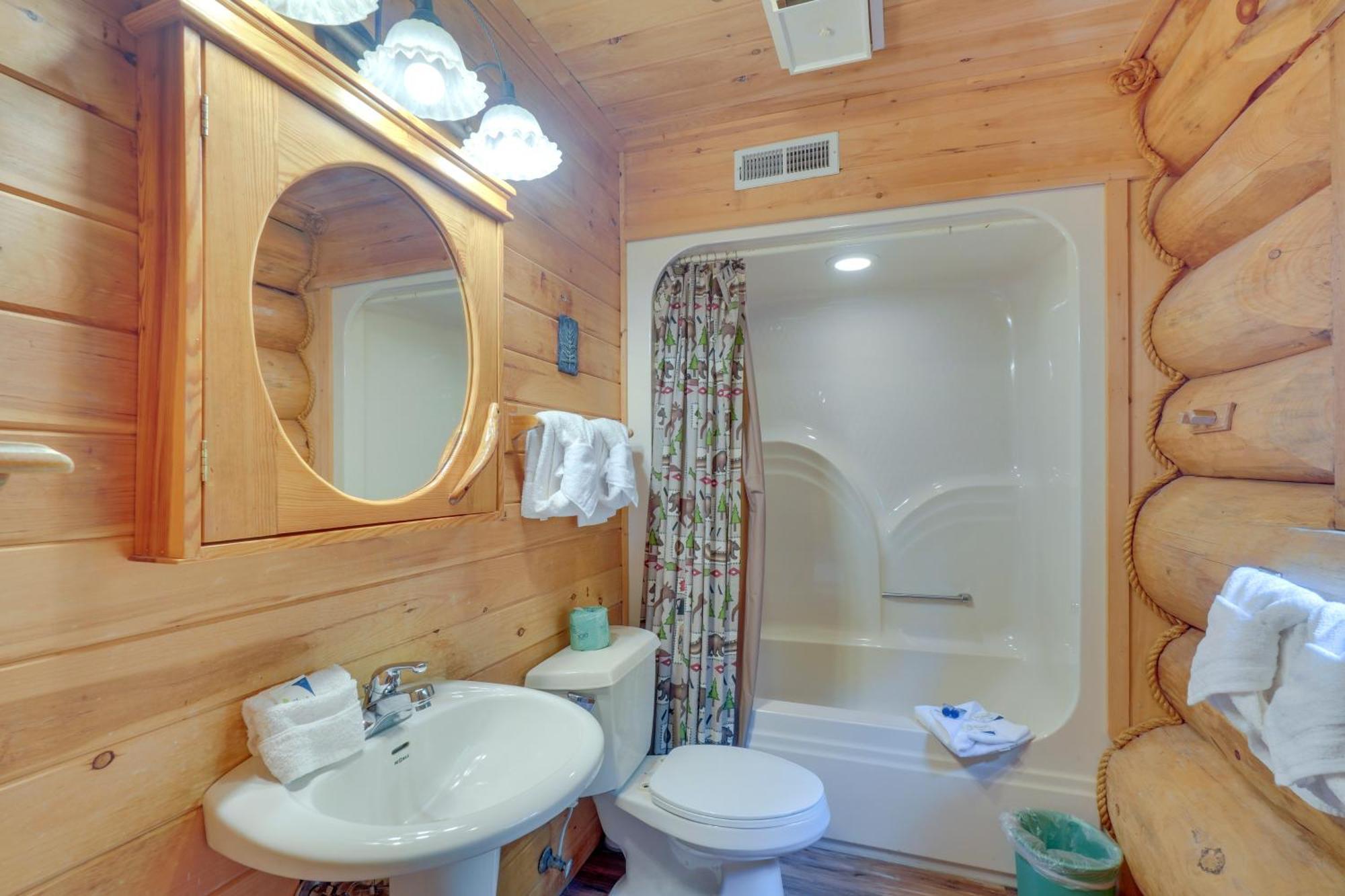 Gatlinburg Cabin With Hot Tub About 11 Miles To Downtown Εξωτερικό φωτογραφία