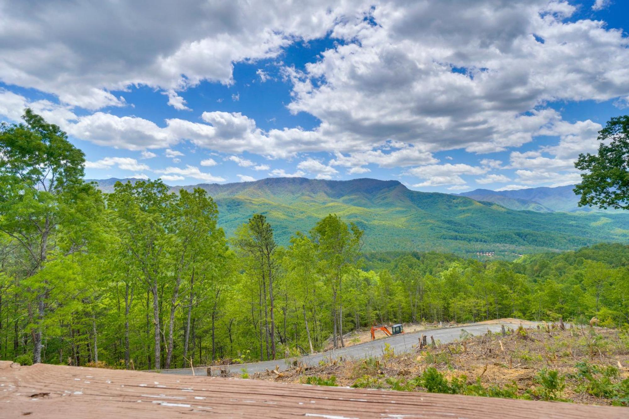 Gatlinburg Cabin With Hot Tub About 11 Miles To Downtown Εξωτερικό φωτογραφία